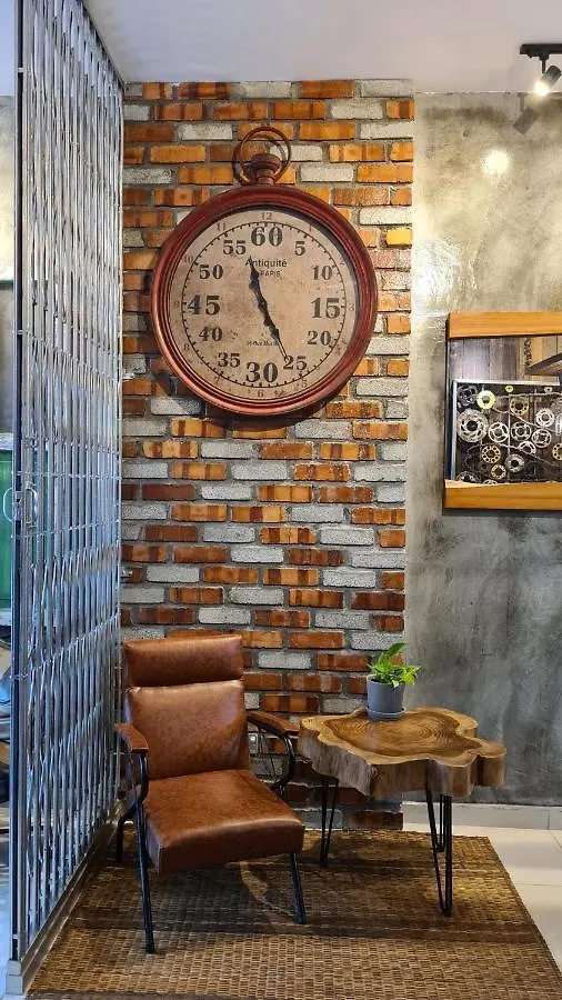 Bricks & Beds Suite @ Legasi Kg Bahru Kuala Lumpur Apartmán